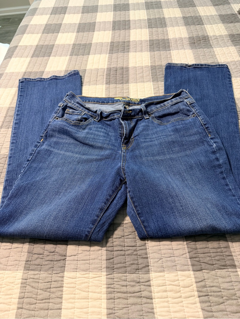 Old Navy Sweetheart Jeans